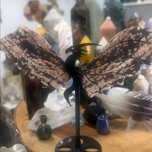 Road Night Dragon Wings With Stand
